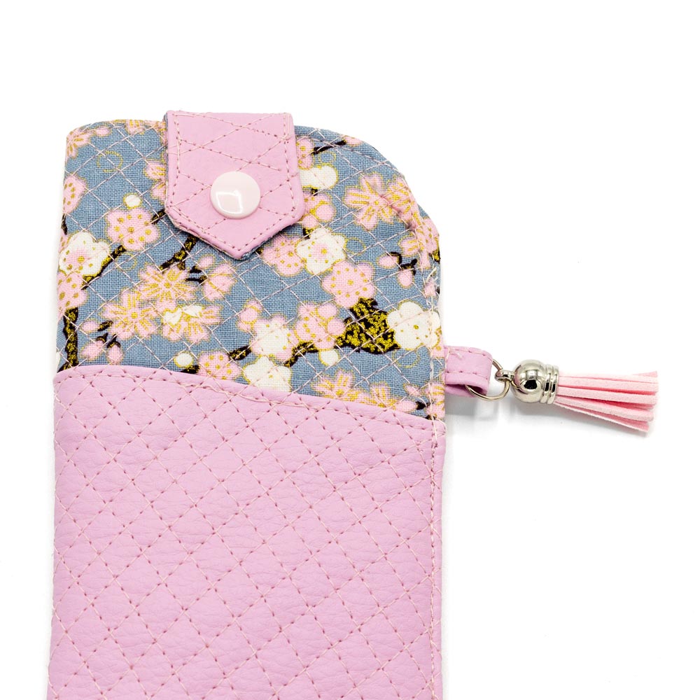 Funda multiusos de flores clásicas Funda multiusos hecha a mano